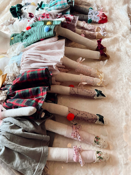 Wonder-Filled Pig // Isicle Shimmer