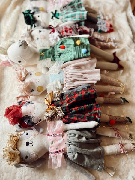 Wonder-Filled Pig // Isicle Shimmer