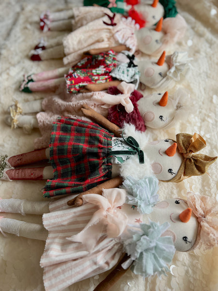 Wonder-Filled Snowbabe // Nutcracker Dot