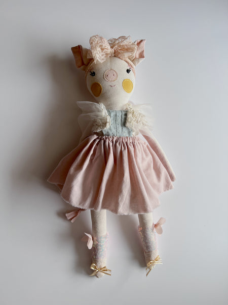 Wonder-Filled Pig // Isicle Shimmer