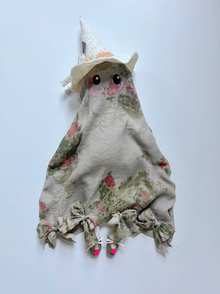 Wonder-Filled Attic Ghost// Olive Floral