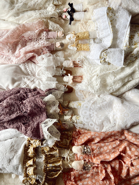 Wonder-Filled Attic Ghost// Plum Lace