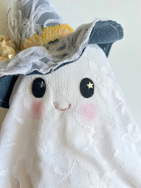 Wonder-Filled Attic Ghost// Vintage Lace