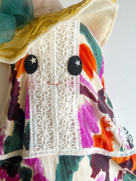 Wonder-Filled Attic Ghost// Jewel-Tone 2