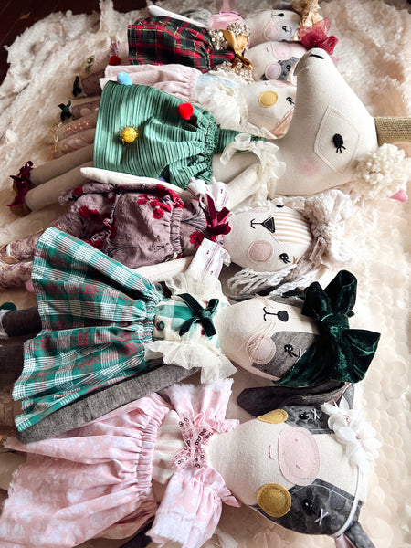 Wonder-Filled Pig // Isicle Shimmer