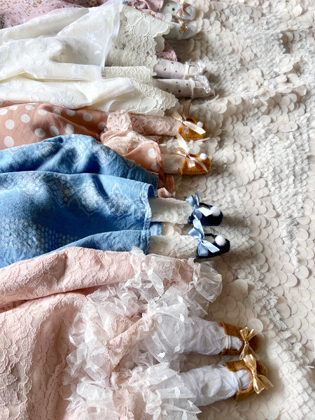 Wonder-Filled Attic Ghost// Vintage Paisley