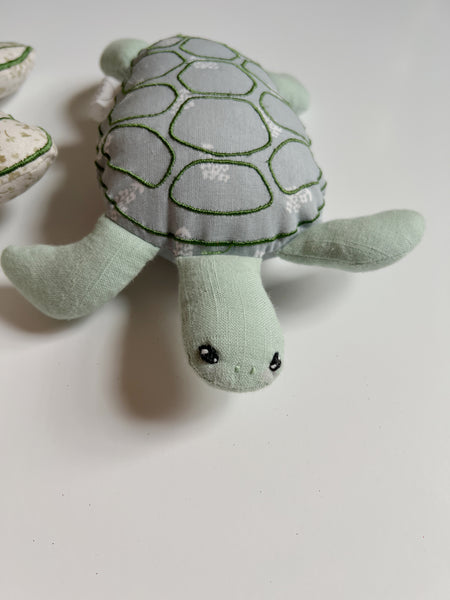 Fish & Turtle Cushion Set