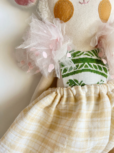 Wonder-Filled Lamb // Buttercream Field