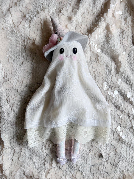Wonder-Filled Attic Ghost// Double Vintage Lace