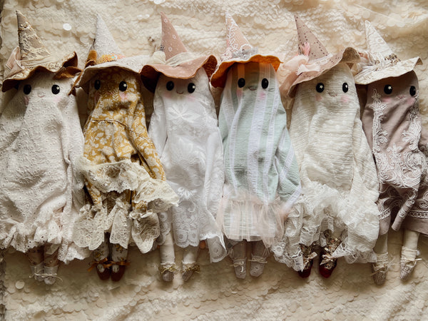 Wonder-Filled Attic Ghost// Vintage Scalloped Lace
