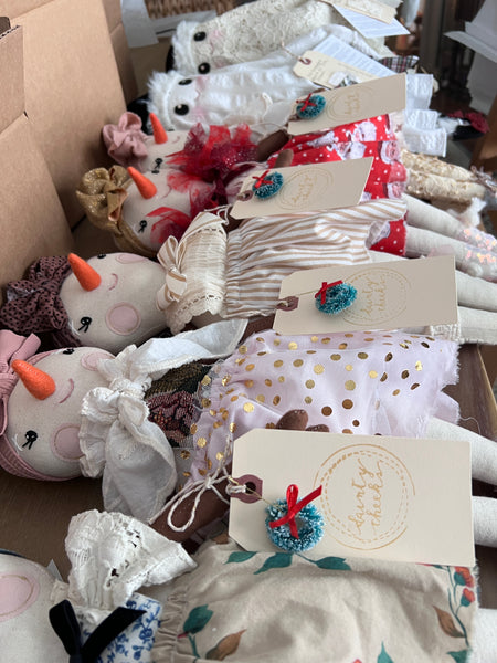 Wonder-Filled Snowbabe // Nutcracker Dot