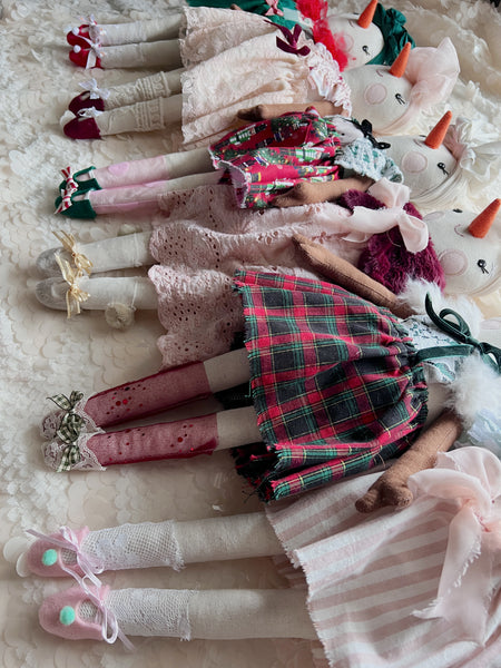 Wonder-Filled Snowbabe // Nutcracker Dot