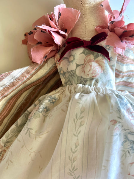 Bespoke Wonder-Filled Goose// Vintage Wildflower