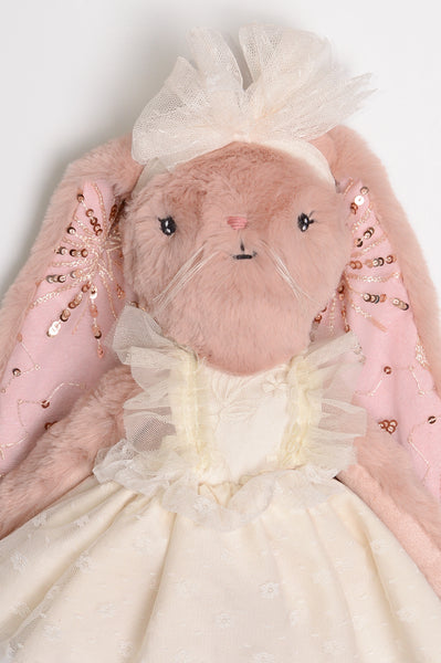 Wonder-Filled Snuggle Bunny // Buttercream Lace