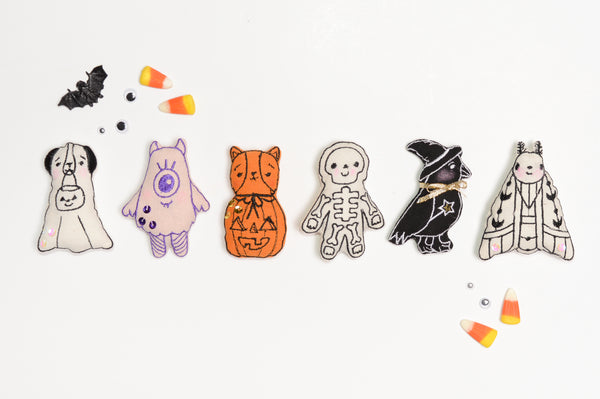 Classic Halloween Pocket Pals