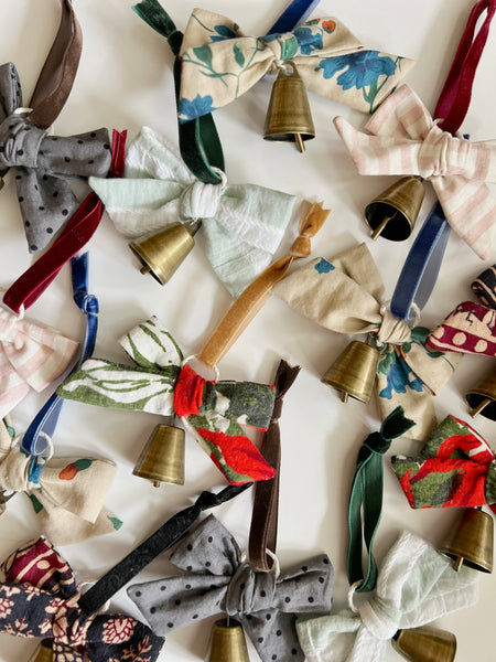 Home For Christmas // Vintage inspired Bow Bell Ornament