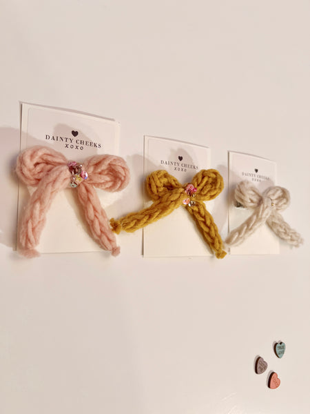 Valentine Glitzy Knit Bow Hair Clip