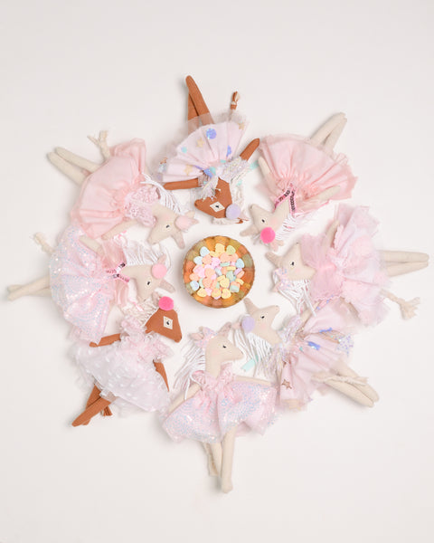 Dainty Uni // 6